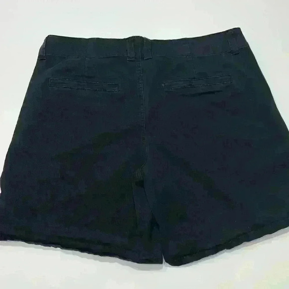 Maurice’s Black Cotton Shorts Size 15/16 Item # 6F Worn once - Picture 2 of 5